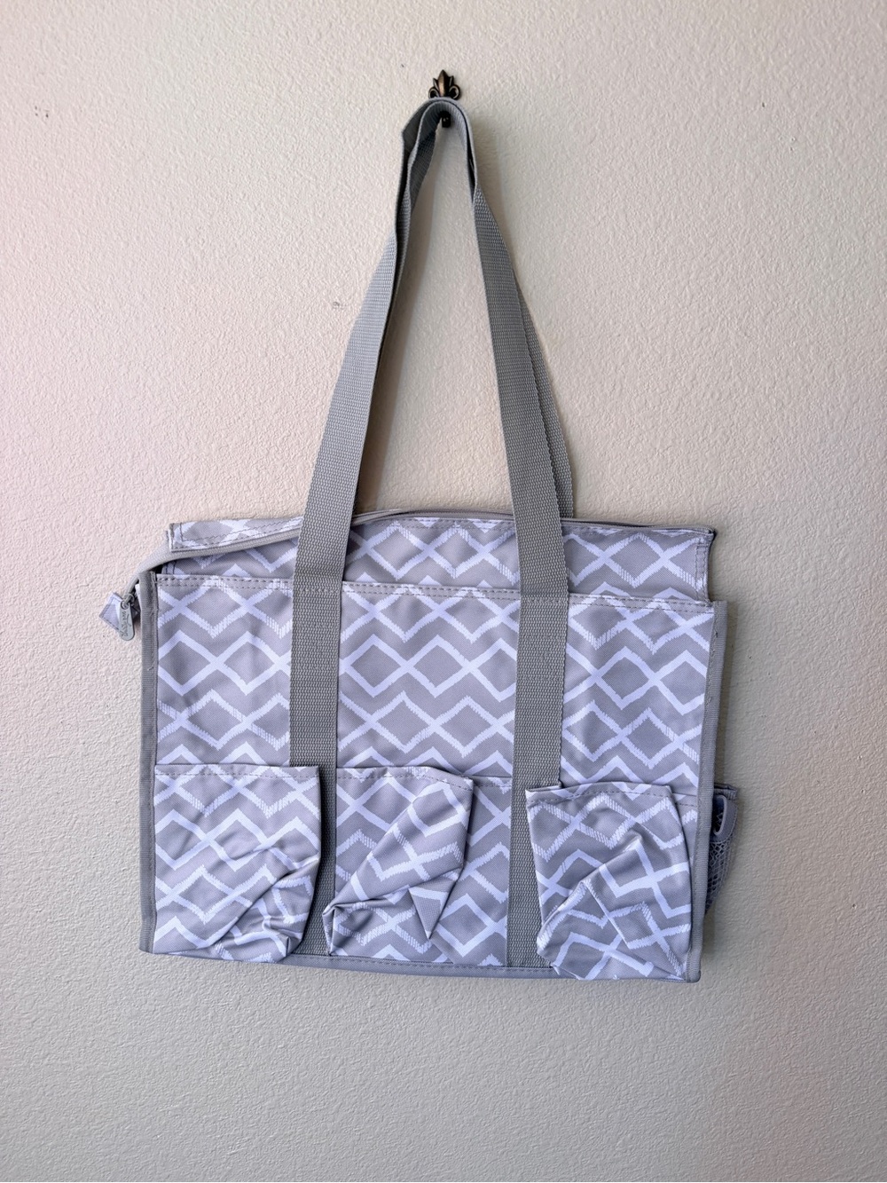 thirty-one Zip-Top Organizing Utility Tote (Dancing Diamond)